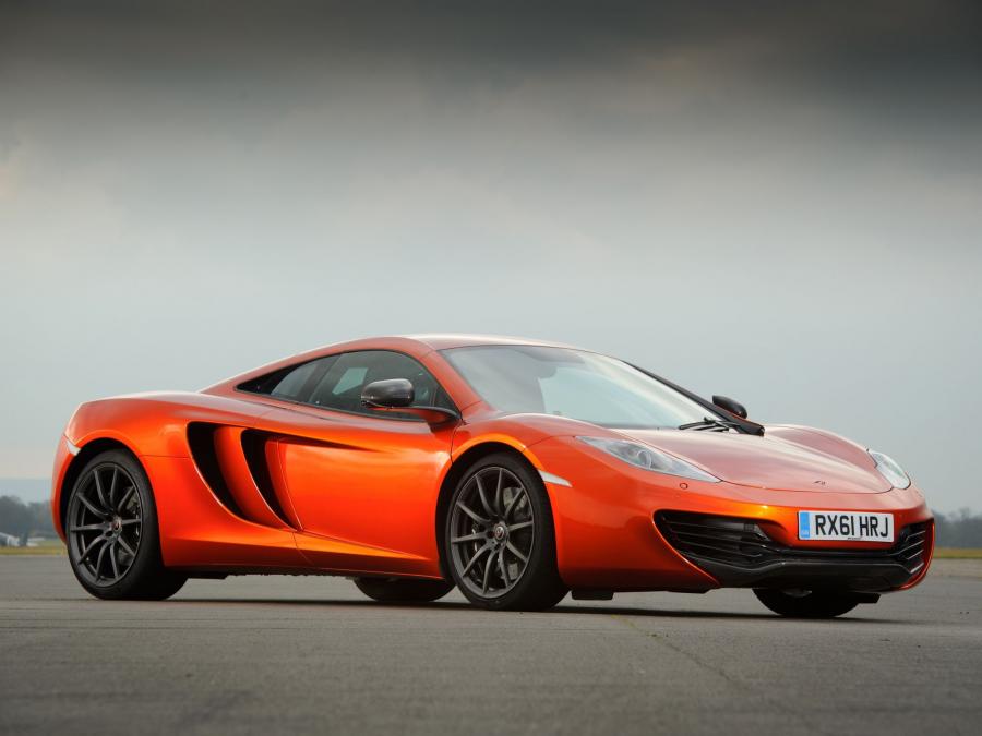 McLaren MP4-12C 2011 года  (UK) (фото 14 из 15)